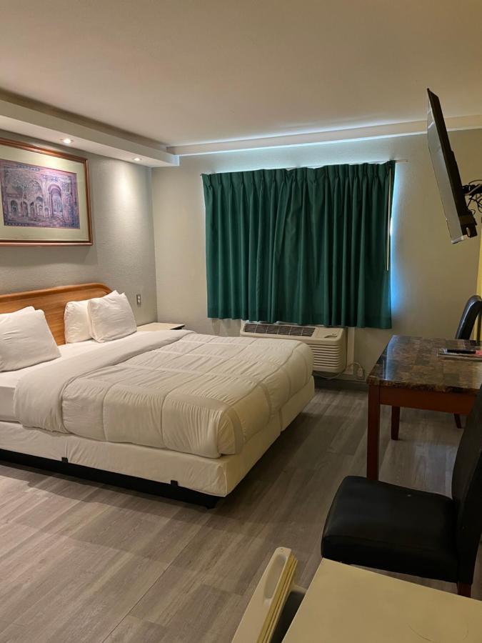 777 Motor Inn Huntington Beach Exteriör bild