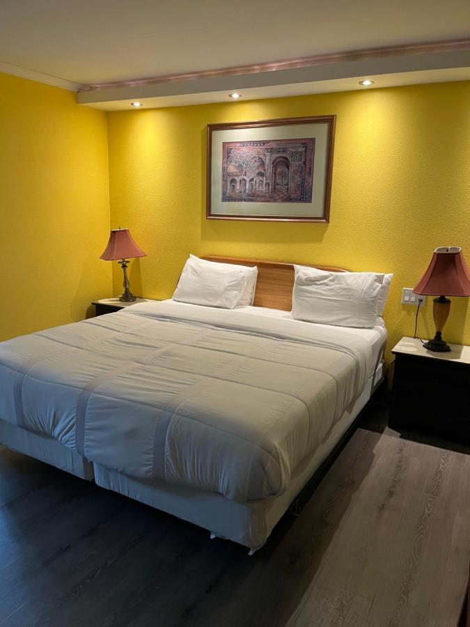 777 Motor Inn Huntington Beach Exteriör bild